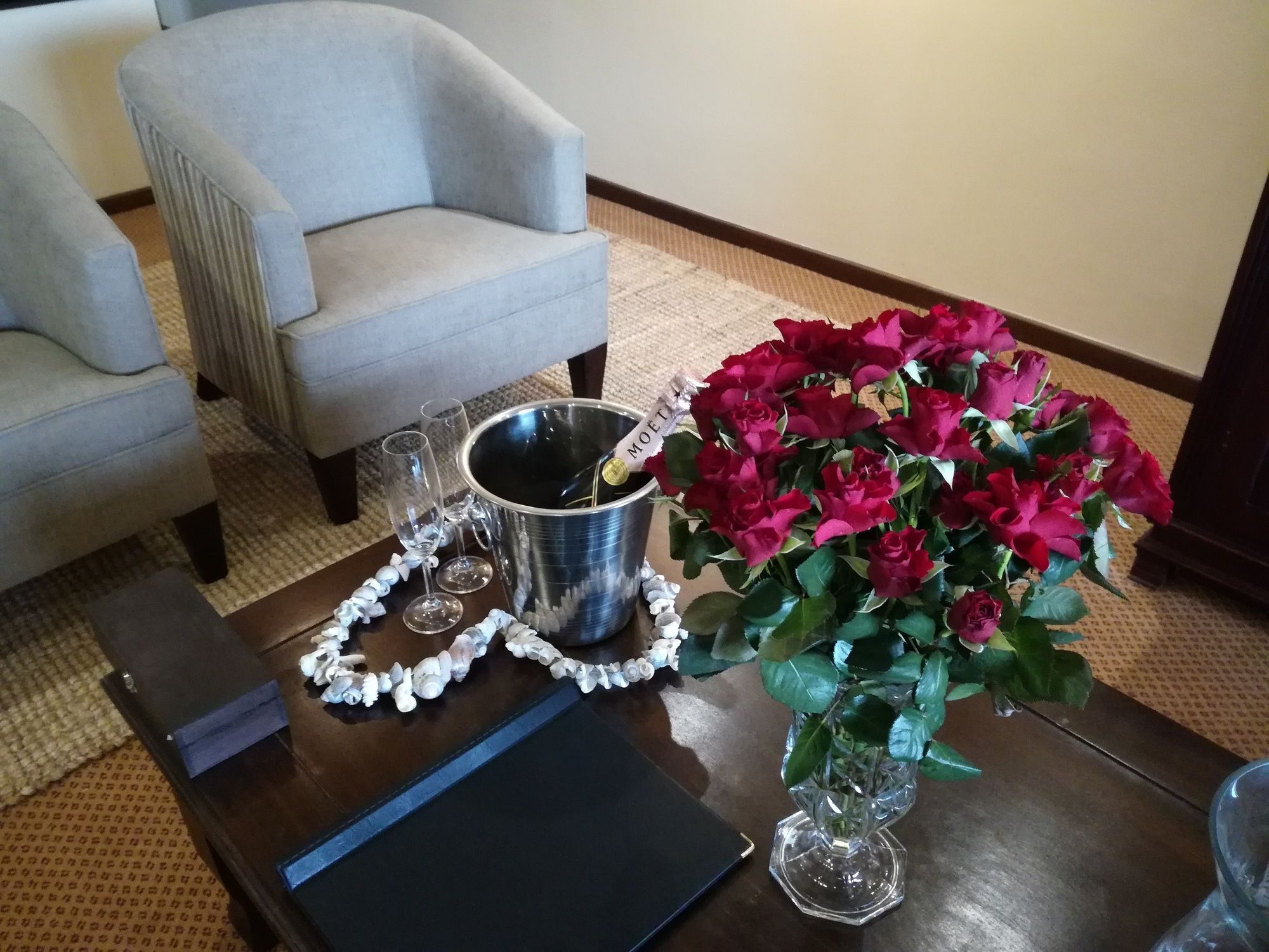 Shangri-La Manor (Adults Only) Hoekwil Экстерьер фото